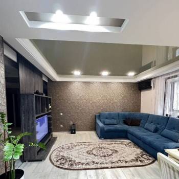 Продается Многокомнатная квартира, 114,9 м²