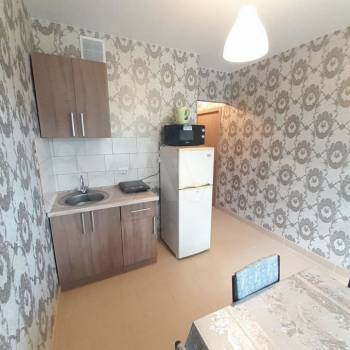 Продается 1-комнатная квартира, 36 м²