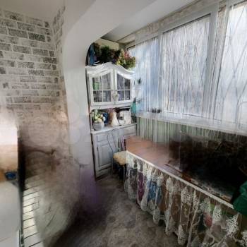 Продается 1-комнатная квартира, 48 м²