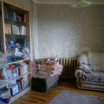 Продается Многокомнатная квартира, 90,4 м²