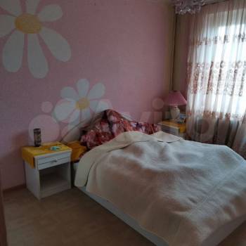 Продается Многокомнатная квартира, 90,4 м²