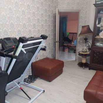 Продается Многокомнатная квартира, 74 м²