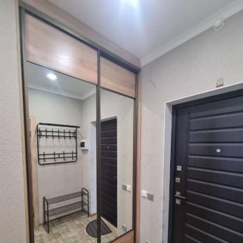 Продается 1-комнатная квартира, 45,7 м²