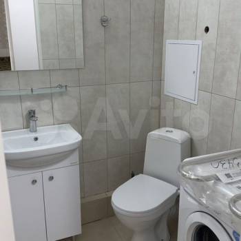Сдается 1-комнатная квартира, 42 м²