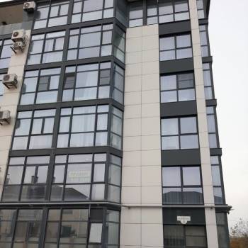 Продается 1-комнатная квартира, 35 м²
