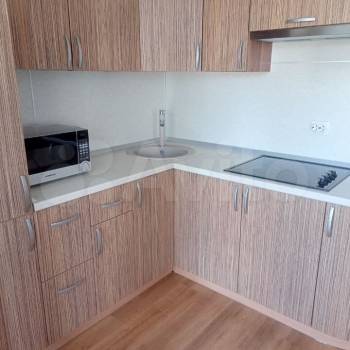 Продается 1-комнатная квартира, 37 м²