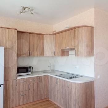 Продается 1-комнатная квартира, 37 м²