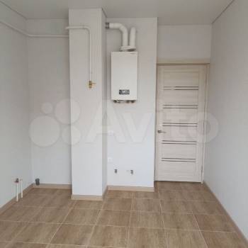 Продается 1-комнатная квартира, 37 м²