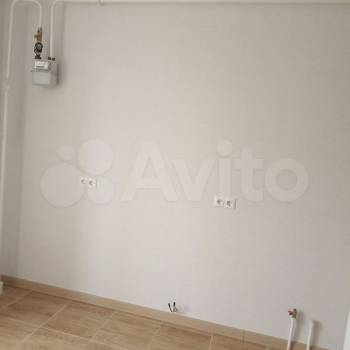 Продается 1-комнатная квартира, 37 м²