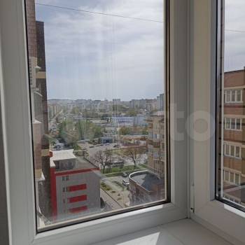 Продается 1-комнатная квартира, 37 м²