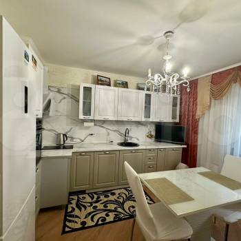 Продается 2-х комнатная квартира, 65 м²