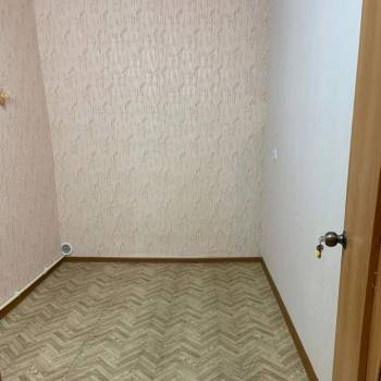 Продается 3-х комнатная квартира, 45,6 м²