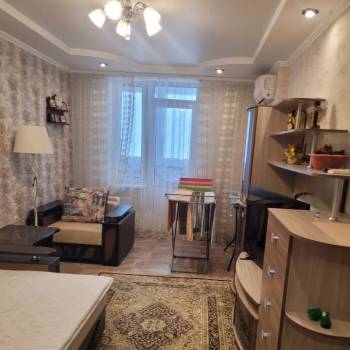 Продается 1-комнатная квартира, 42,7 м²