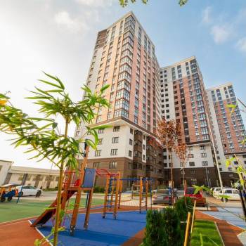 Продается 1-комнатная квартира, 60 м²