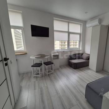 Продается 1-комнатная квартира, 15,2 м²