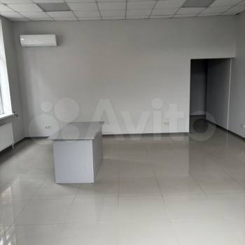 Сдается Нежилое помещение, 90 м²