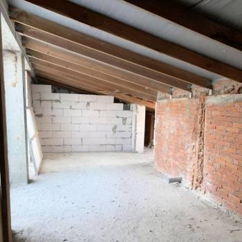 Продается 1-комнатная квартира, 48,3 м²