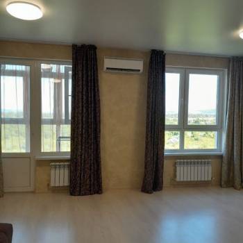 Продается 1-комнатная квартира, 55,5 м²