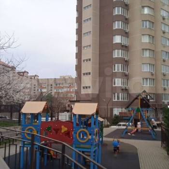 Продается 1-комнатная квартира, 27 м²