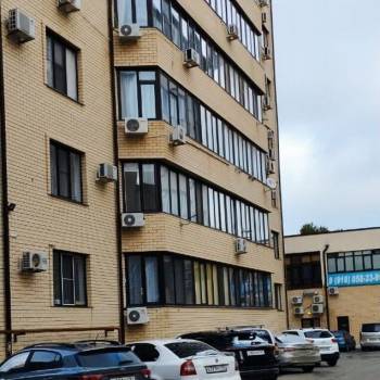 Продается 1-комнатная квартира, 48 м²