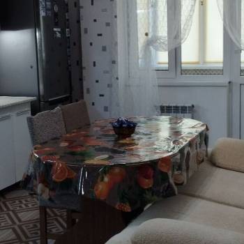 Продается 1-комнатная квартира, 48 м²
