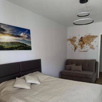 Сдается 1-комнатная квартира, 52 м²