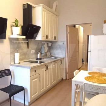 Продается 1-комнатная квартира, 38,1 м²