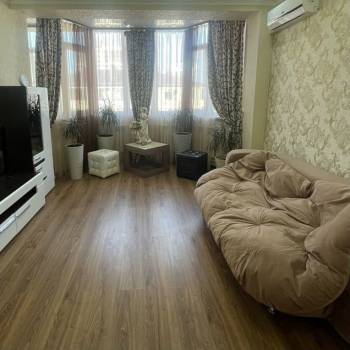 Продается 1-комнатная квартира, 48 м²