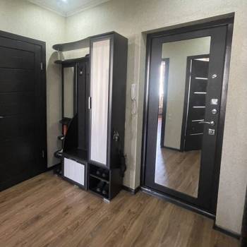 Продается 1-комнатная квартира, 48 м²