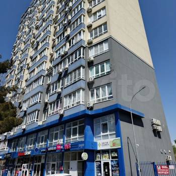 Продается 1-комнатная квартира, 32 м²