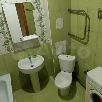 Продается 1-комнатная квартира, 32 м²