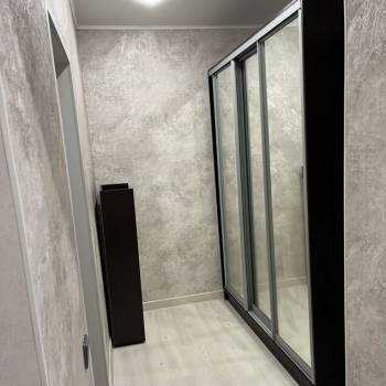 Продается 1-комнатная квартира, 40,6 м²