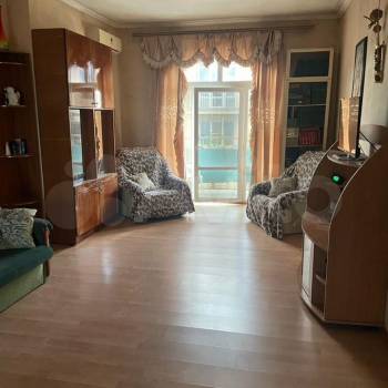 Продается Дом, 180 м²