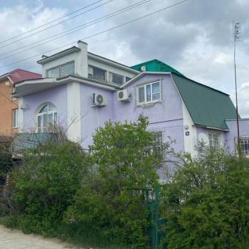 Продается Дом, 180 м²