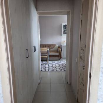 Продается 1-комнатная квартира, 36 м²