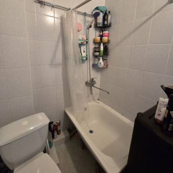 Продается 1-комнатная квартира, 36 м²