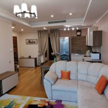 Продается 2-х комнатная квартира, 60,4 м²