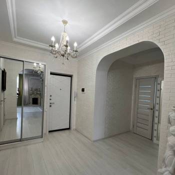 Продается 3-х комнатная квартира, 81 м²