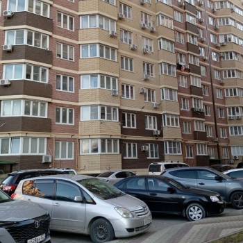 Продается 1-комнатная квартира, 47,6 м²