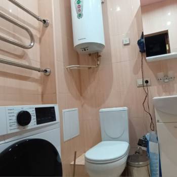 Продается 1-комнатная квартира, 41 м²