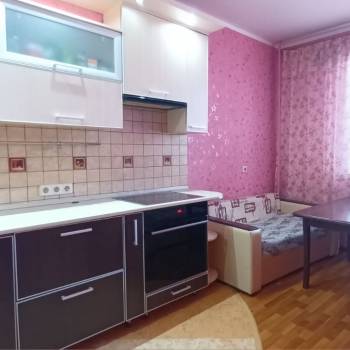 Продается 1-комнатная квартира, 41 м²