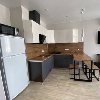 Продается 1-комнатная квартира, 30 м²