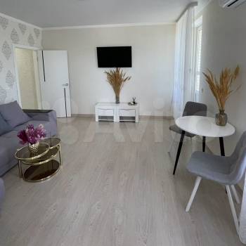 Продается 2-х комнатная квартира, 60 м²