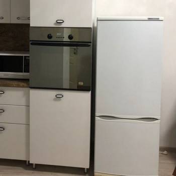 Продается 1-комнатная квартира, 42 м²