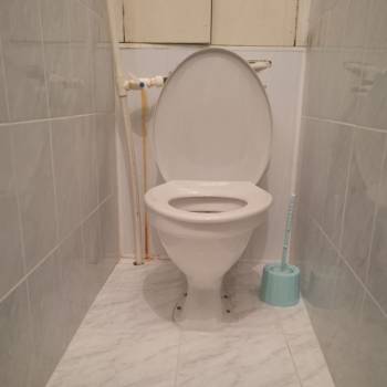 Продается Многокомнатная квартира, 61 м²