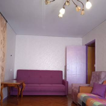 Продается Многокомнатная квартира, 61 м²