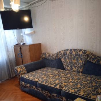 Продается Многокомнатная квартира, 61 м²