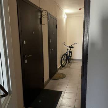 Продается 1-комнатная квартира, 52 м²