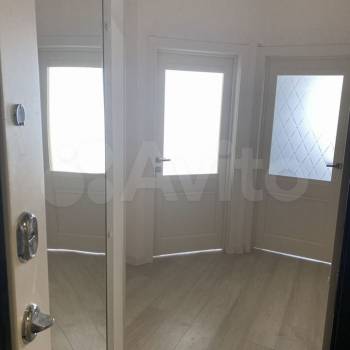 Продается 1-комнатная квартира, 52,3 м²
