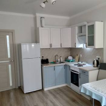 Продается 1-комнатная квартира, 43,2 м²